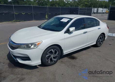 2016 Honda Accord Lx z USA, uszkodzony, nr VIN 1HGCR2F37GA147602